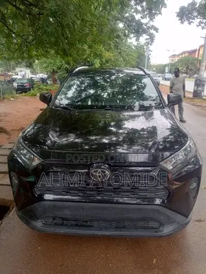 Toyota RAV4 2021 Black