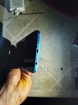 Vivo Y15s 32 GB