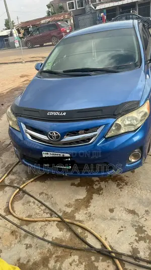 Toyota Corolla 2010 Blue