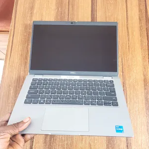 Laptop Dell Latitude 5320 8GB Intel Core i5 SSD 256GB