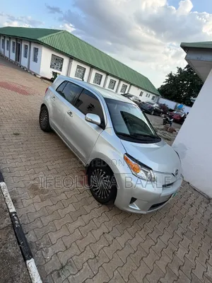 Scion xD Base 2009 Silver