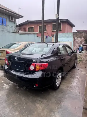 Toyota Corolla 2008 Black