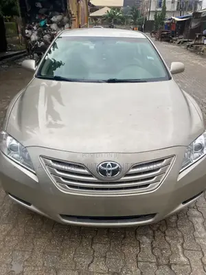Toyota Camry 2007 Gold