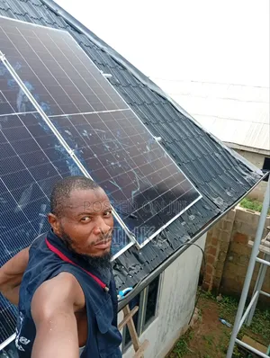 Solar Installer And Mentainace Diagnosis