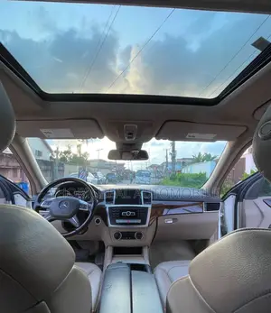 Mercedes-Benz M Class ML 350 4Matic 2012 White