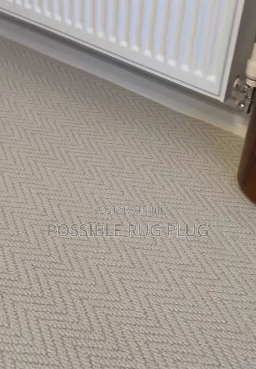 Wall to Wall Swift Design. (Cream)