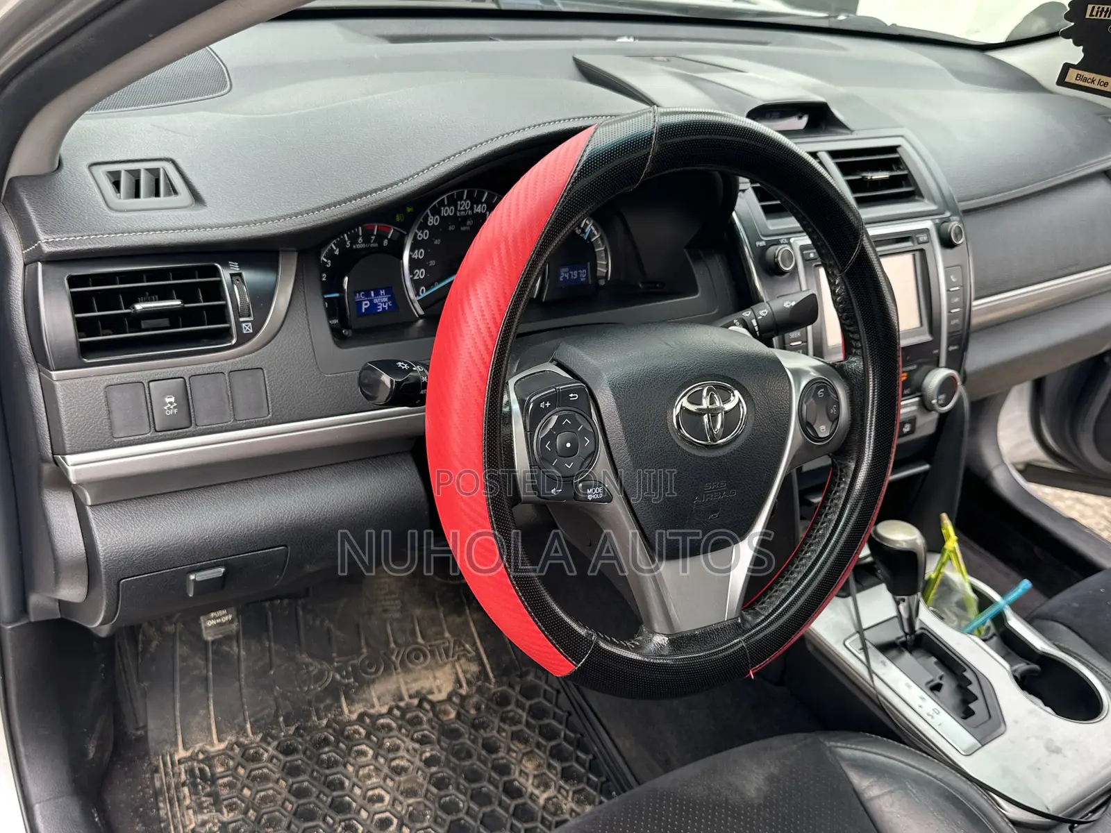 Toyota Camry 2012 Silver