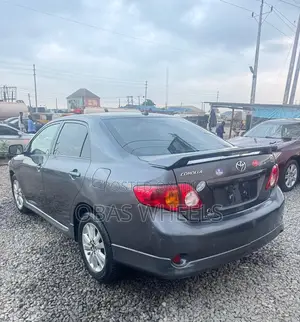 Toyota Corolla S 4dr Sedan (1.8L 4cyl 4A) 2010 Gray