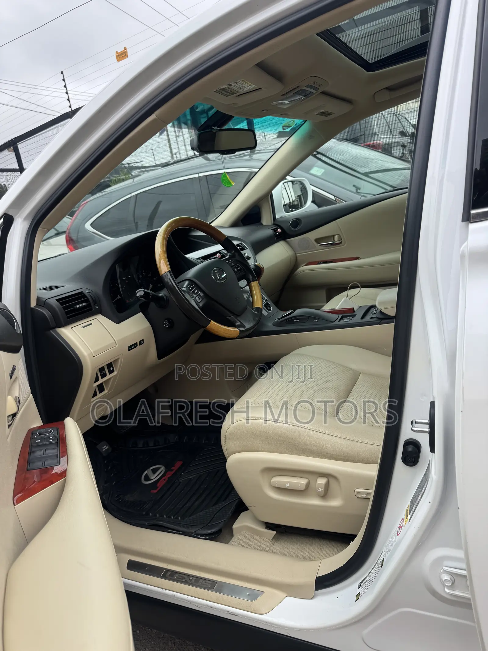 Lexus RX 350 AWD 2012 White
