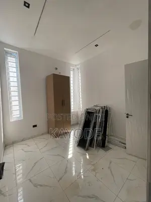 4bdrm Duplex in Ikota for sale