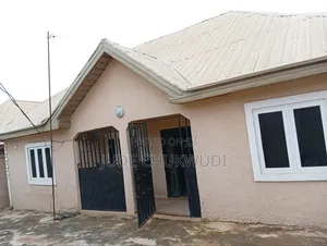 3bdrm Room & Parlour in Giant Stride, Dutse-Alhaji for sale