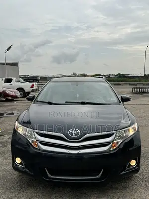 Toyota Venza LE AWD 2013 Gray