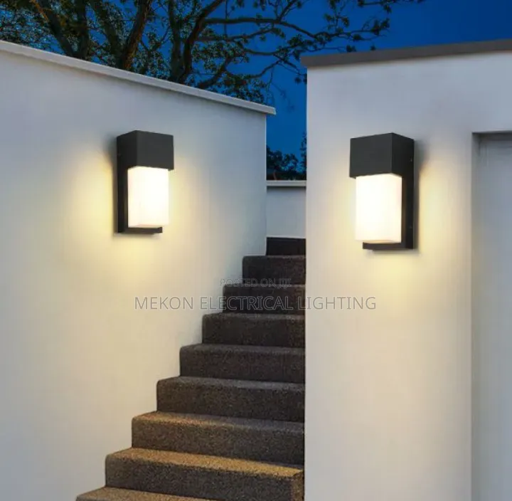 Moder Wall Cast Light