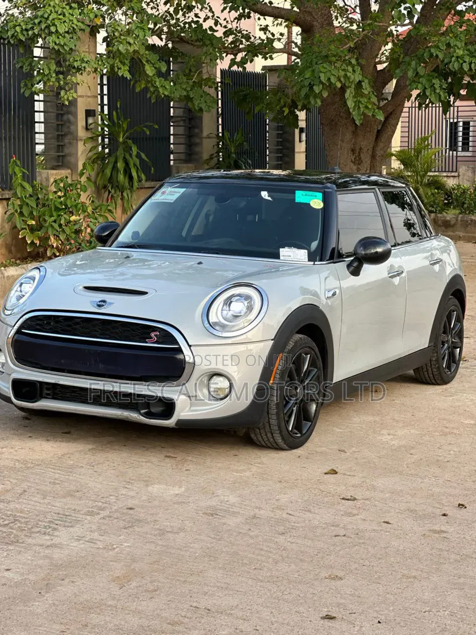 Mini Cooper 2018 Silver