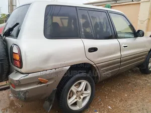 Toyota RAV4 2002 Black