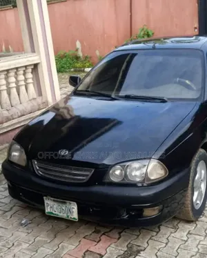 Toyota Avensis 1.8 C 2005 Black