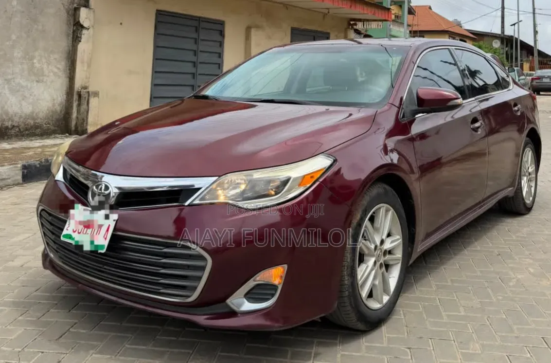 Toyota Avalon 2014 Red
