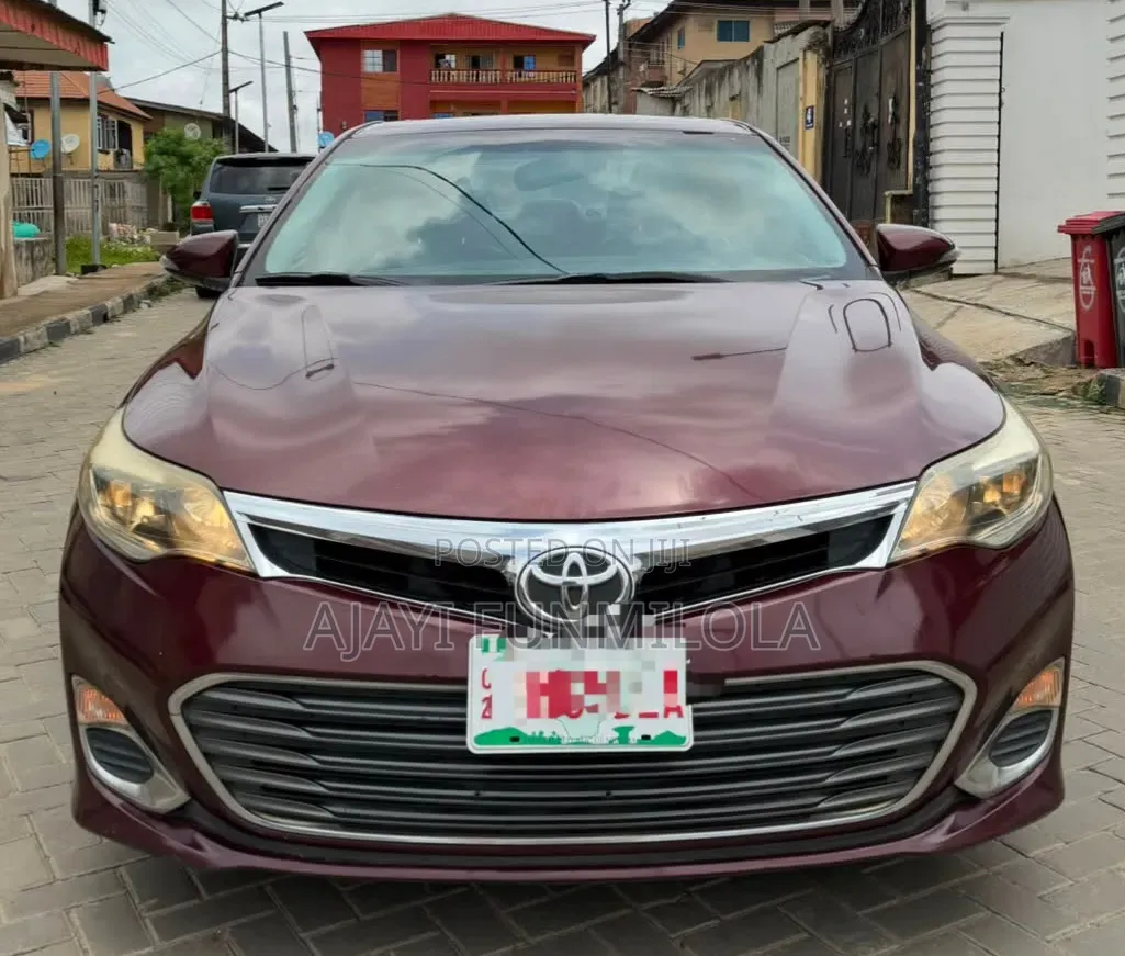 Toyota Avalon 2014 Red