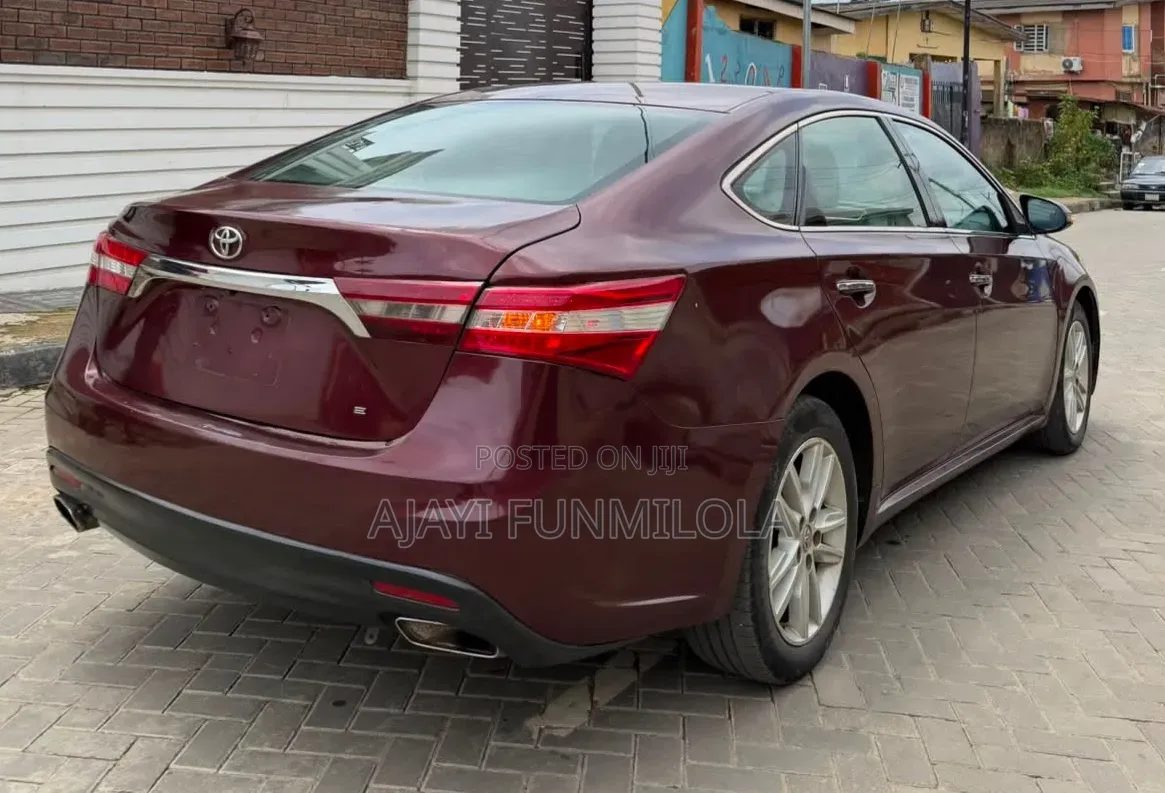Toyota Avalon 2014 Red