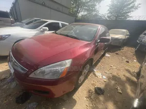 Honda Accord 2006 Red