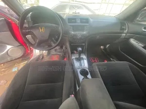 Honda Accord 2006 Red