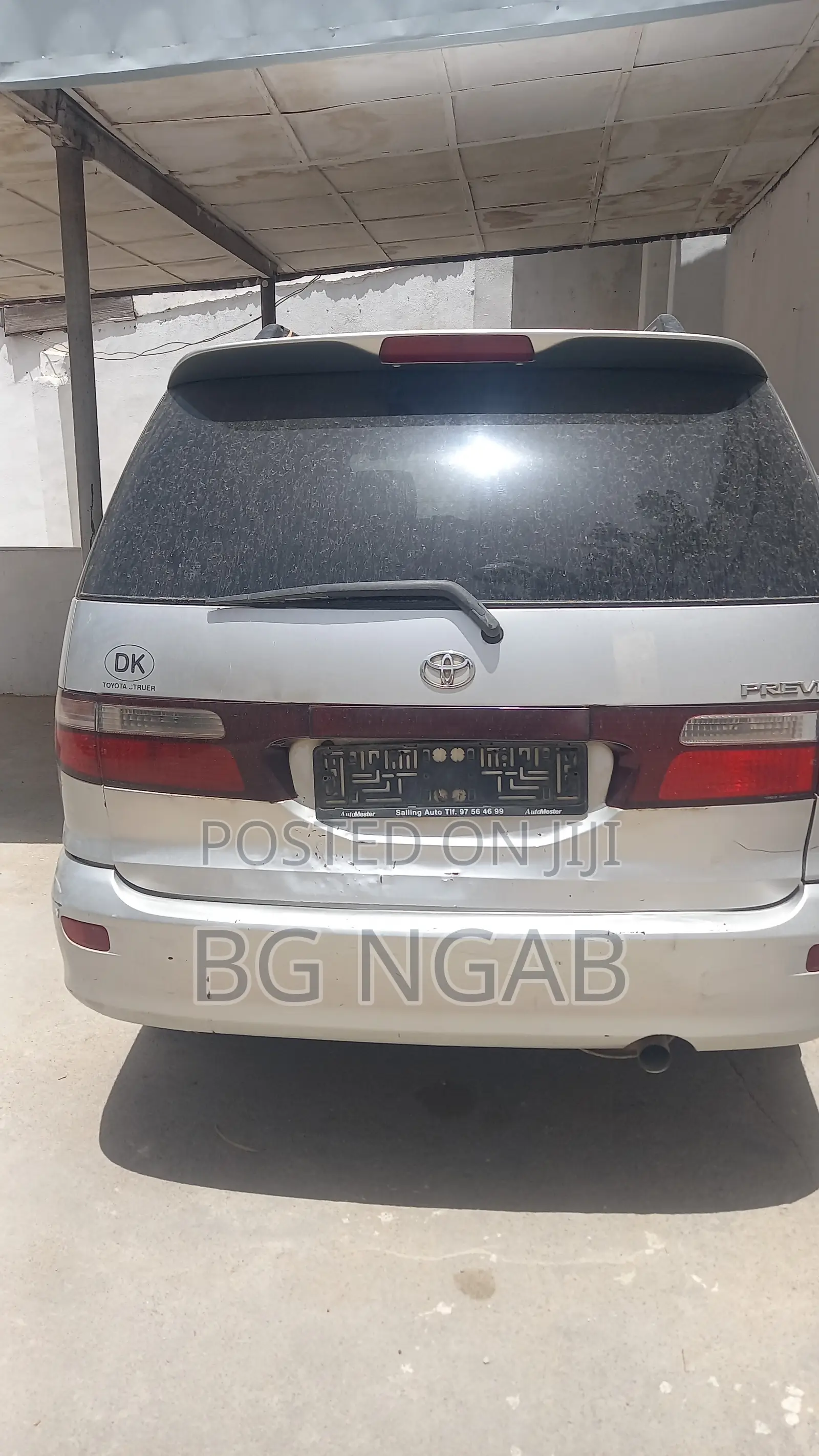 Toyota Previa Automatic 2005 Beige
