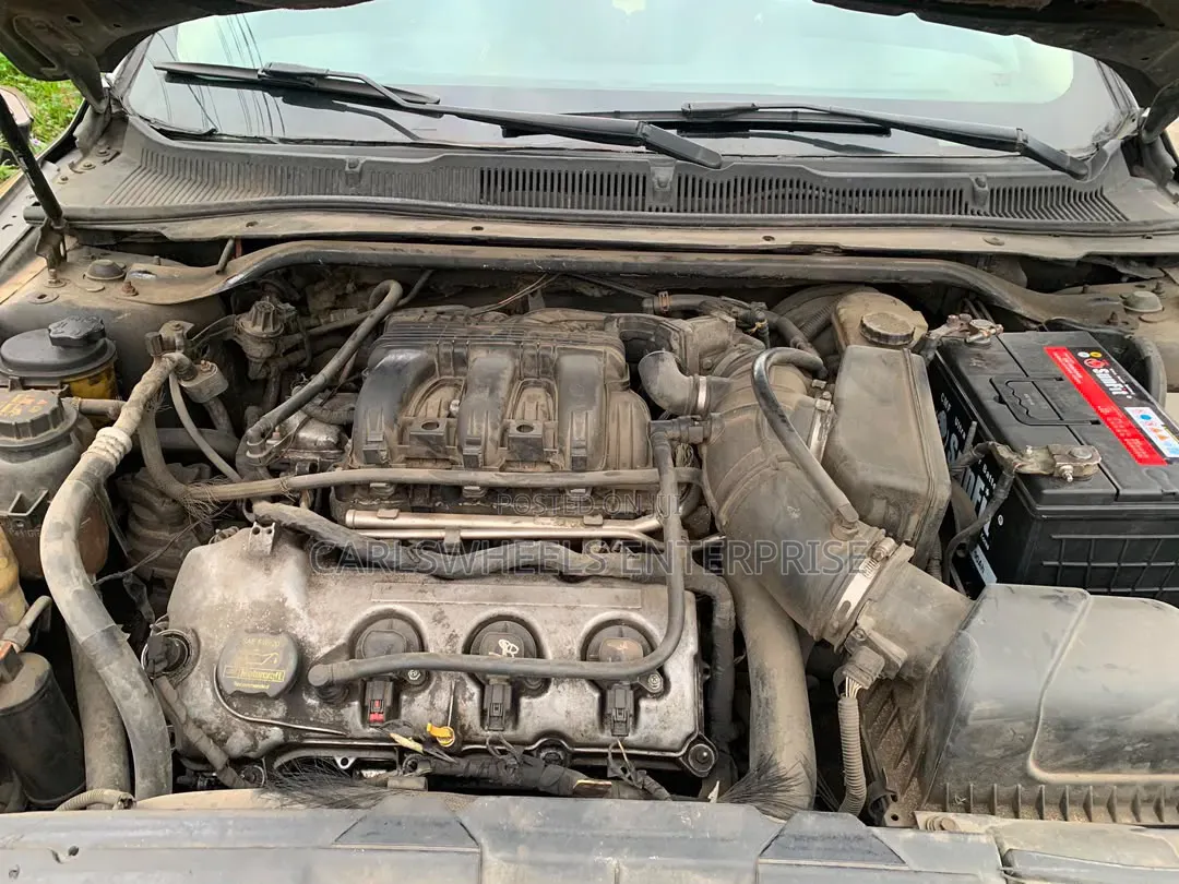 Ford Taurus 2015 Gray
