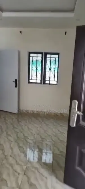 2bdrm Bungalow in Galadimawa for rent