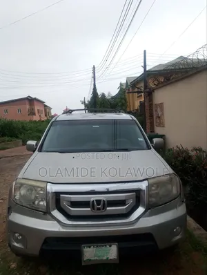 Honda Pilot 2010 Silver