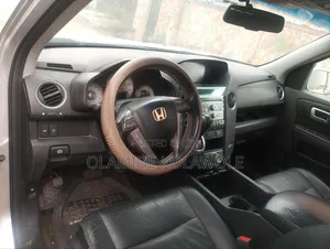 Honda Pilot 2010 Silver