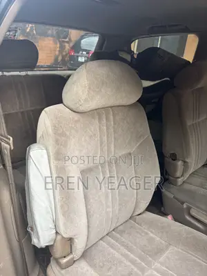 Toyota Sienna LE & 1 hatch 2000 Gray