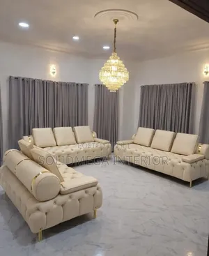 Solid Interior Single Seater