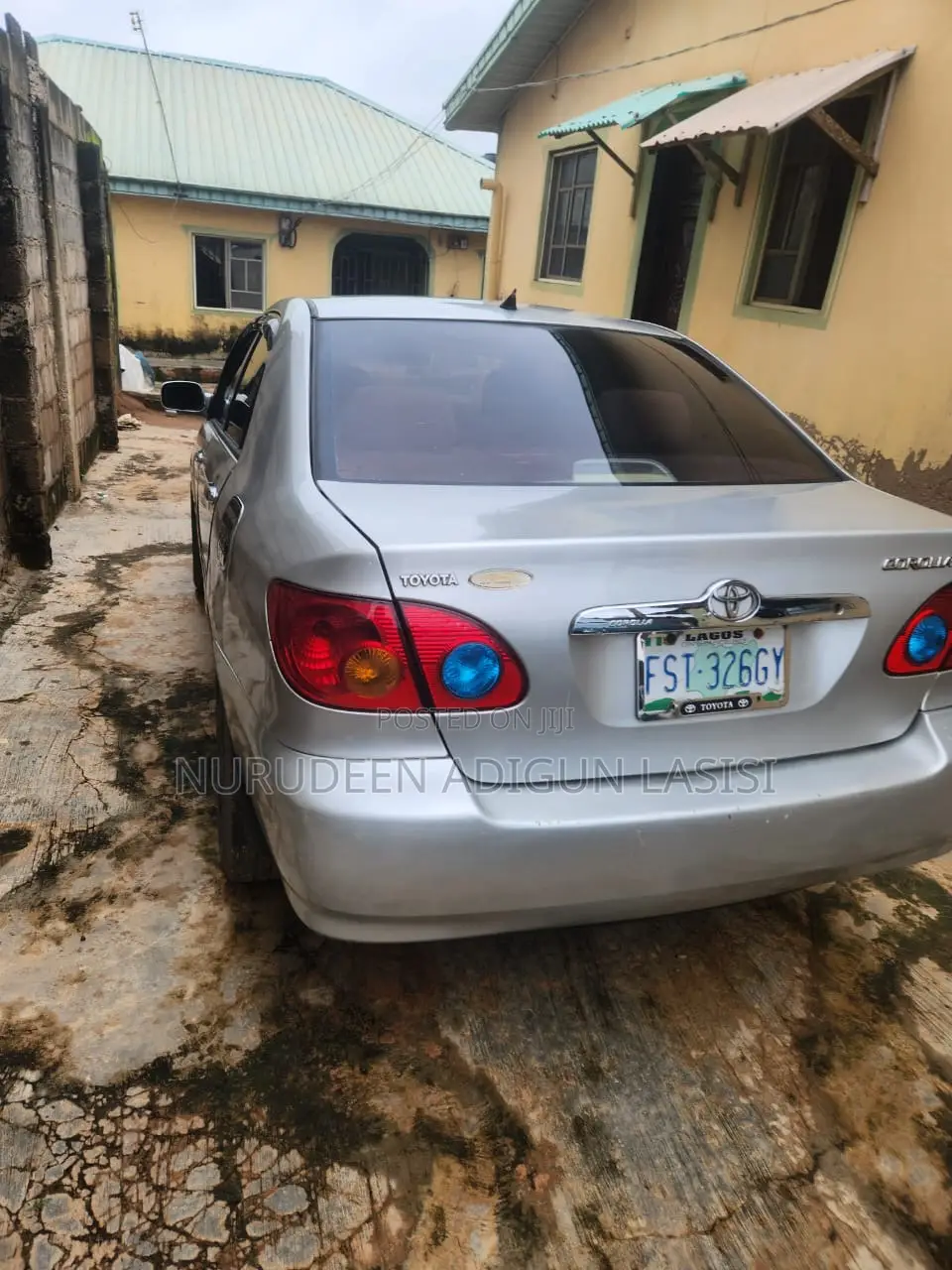 Toyota Corolla LE 2004 Silver