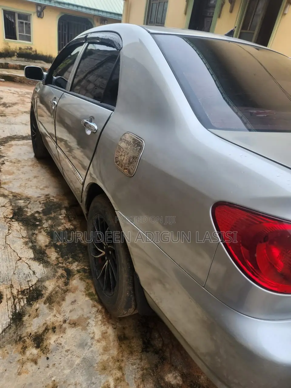 Toyota Corolla LE 2004 Silver