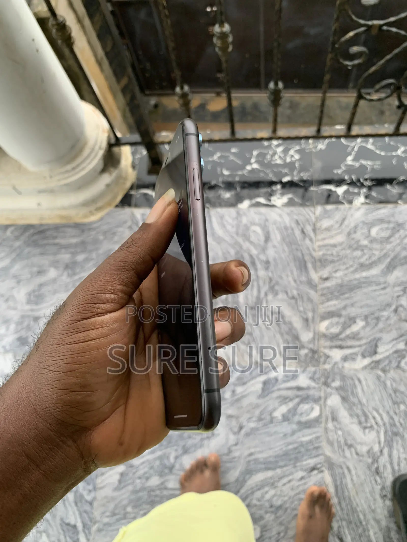 Apple iPhone 11 128 GB Black