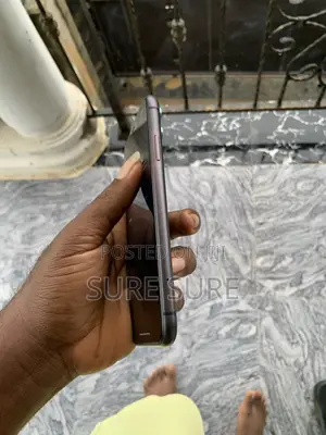 Apple iPhone 11 128 GB Black