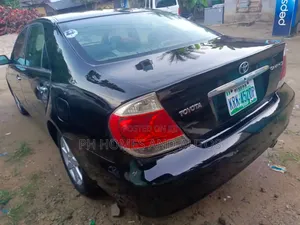 Toyota Camry 2005 Blue