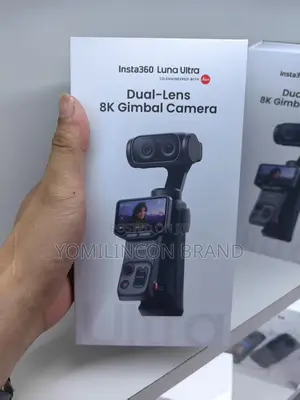 Insta360 Luna Ultra Dual-Lens Gimbal Camera(standard Bundle)