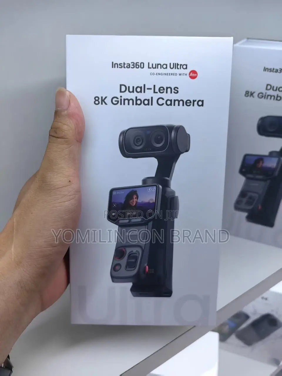 Insta360 Luna Ultra Dual-Lens Gimbal Camera(standard Bundle)