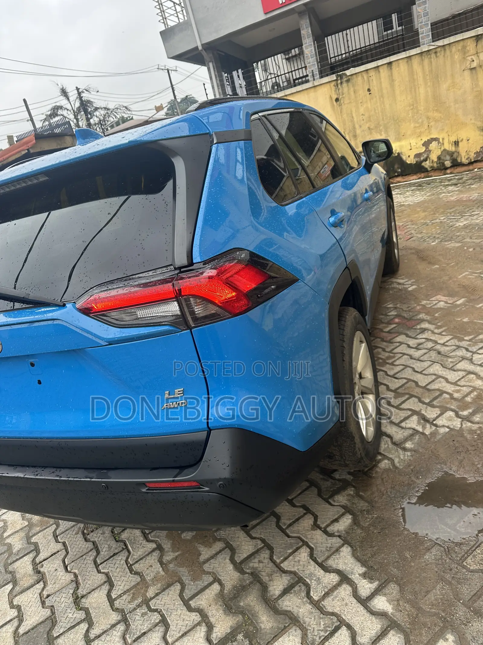 Toyota RAV4 2019 Blue