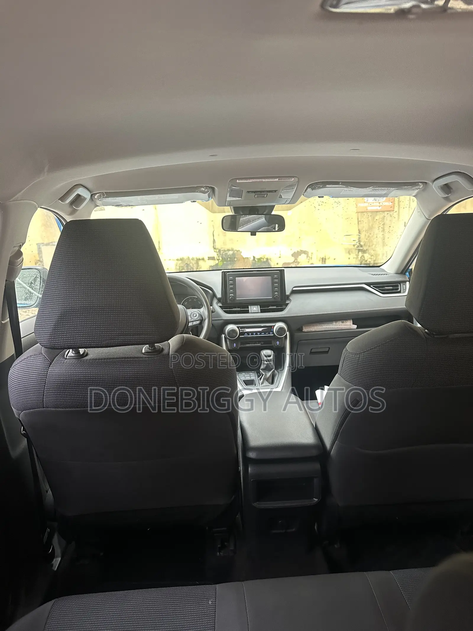 Toyota RAV4 2019 Blue