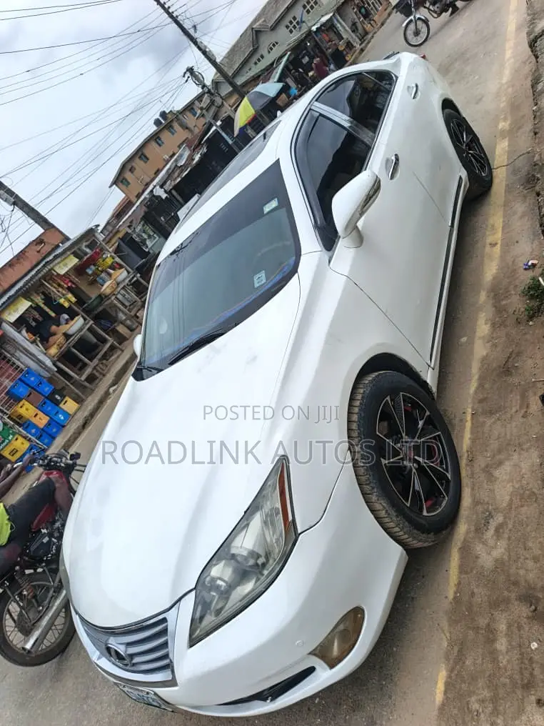 Lexus ES 350 2011 White