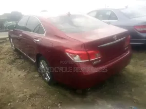 Lexus ES 350 2011 Maroon