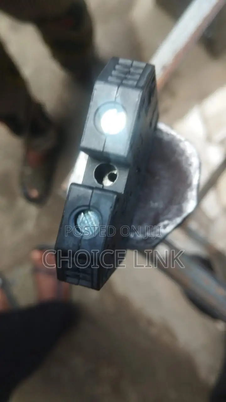 Terminal Connector
