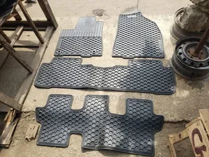 Toyota Highlander Floor Mart 2017 Model