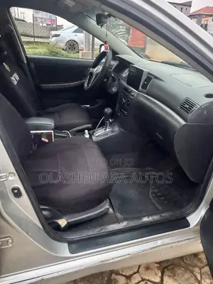 Toyota Corolla S 2004 Silver