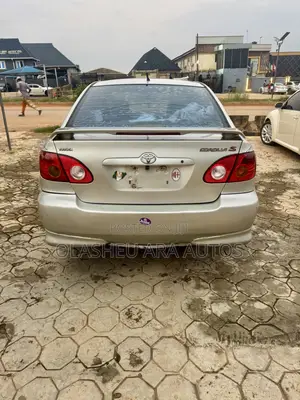 Toyota Corolla S 2004 Silver