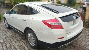 Honda Crosstour 2015 White