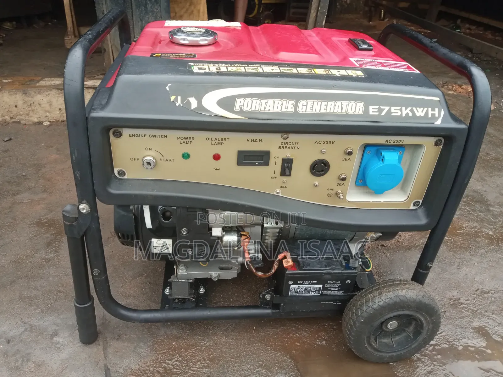 Maxi. Generator