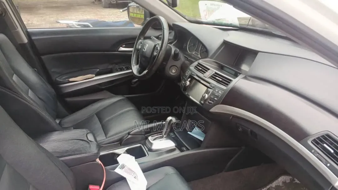 Honda Crosstour 2015 White